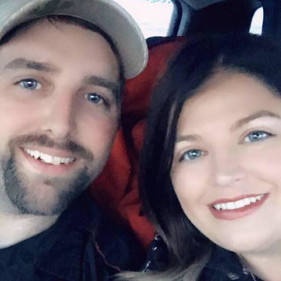 Meet your Posher, Kassee - Picture 1 of 1